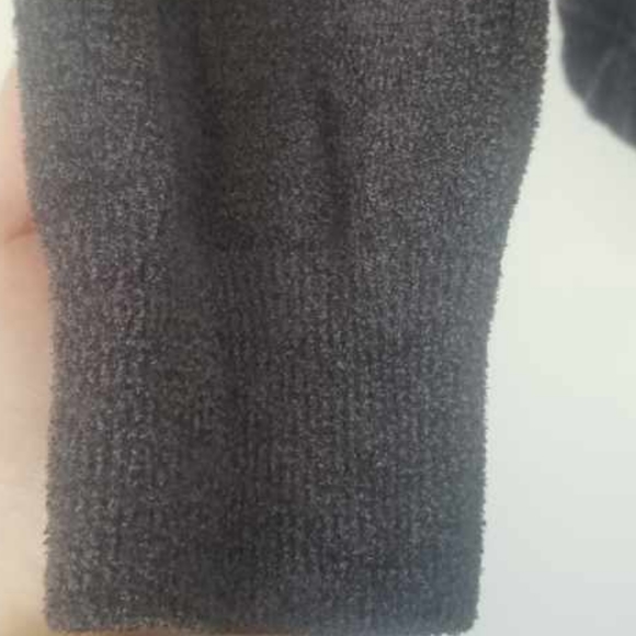 Barefoot Dreams Cozychic Ultra Lite Pullover Sweater - Picture 5 of 7